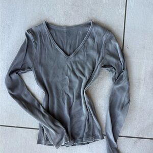 Gray V-Neck Long Sleeve Top brandy